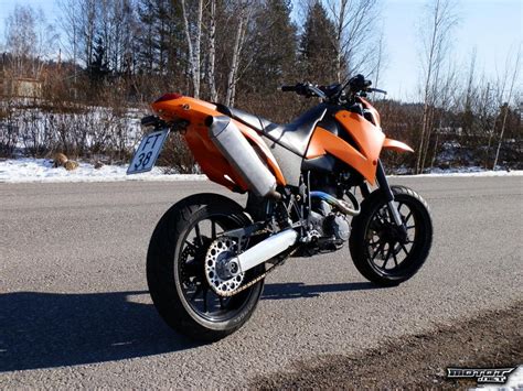 KTM Duke 650