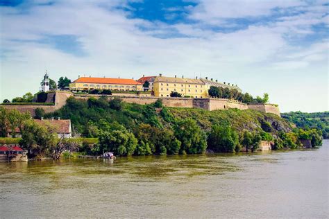 Festung Petrovaradin in Novi Sad, Serbien | Franks Travelbox