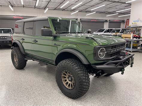 2022 Ford Bronco 4 Door Hardtop, 2.7l V6, Eruption Green Metallic, Mgv ...