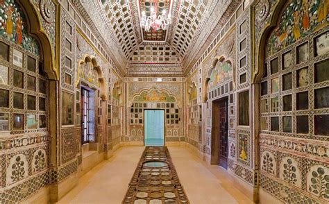 The Enticing Sheesh Mahal Jaipur, Rajasthan | PinkPedia