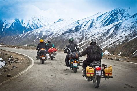 Leh Ladakh Bike Trip 2024 | Srinagar Leh Ladakh Motorbike Trip