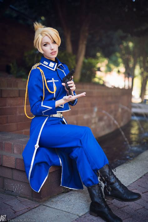 Riza Hawkeye Cosplay