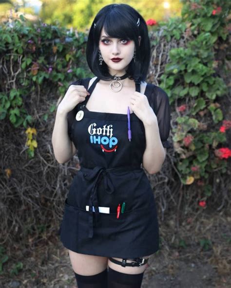 Goth IHOP Waitress Cosplay - Media Chomp