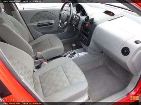 Gray Interior Photo for the 2005 Chevrolet Aveo LS Sedan #76294406 ...