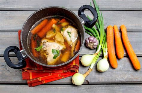 Chicken Bone Broth + Super Immune-Boosting Ingredient