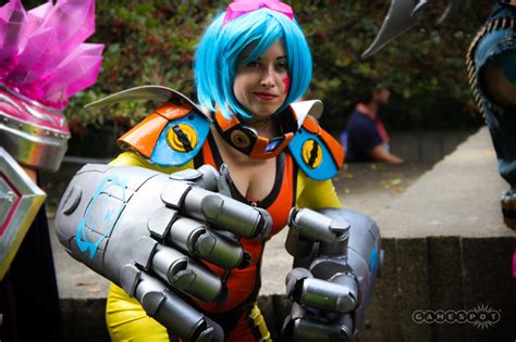 This RPG-inspired Cosplay is Some of the Most Epic We've Seen - GameSpot