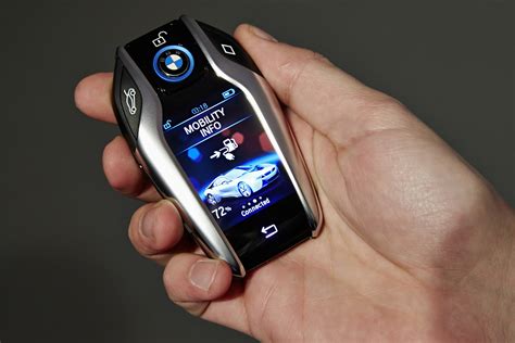 The new BMW Key fob with display