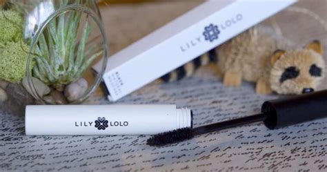 Best Vegan Mascara Brands: Waterproof, Drugstore, Volumizing & Beyond