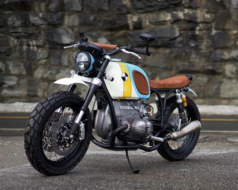 the BMW R60/6 custom motorcycle by vintage steele is a rainbow parade