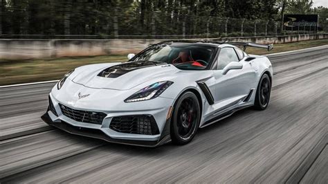 2019 Chevrolet Corvette ZR1 #Chevroletcorvetteclassiccars | Voitures ...