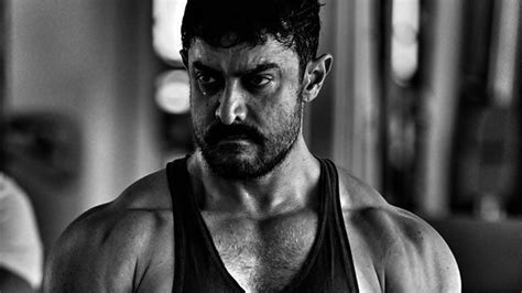 Aamir Khan Body In Dangal Wallpaper 00746 - Baltana