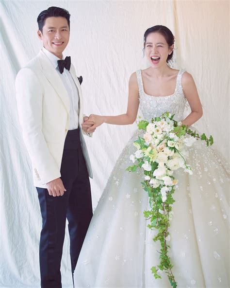 Hyun Bin And Son Ye Jin Reveal Official Wedding Photos On Day Of ...