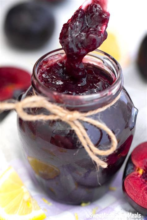 Plum Jam Recipe - No Pectin [Video] - Sweet and Savory Meals