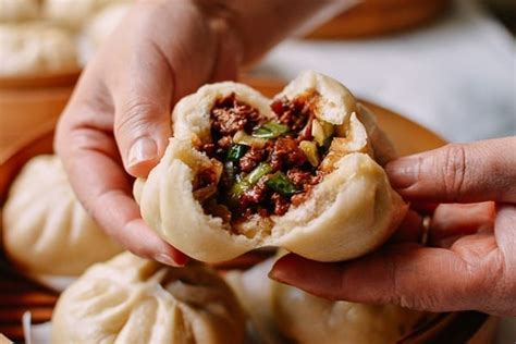 Chinese Steamed Pork Buns (包子 - Baozi) | The Woks of Life