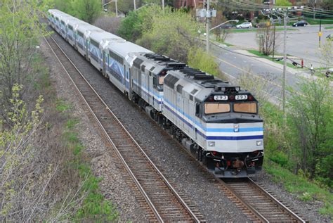 Railpictures.ca - Greg Smith Photo: A pair of ex-Amtrak F40PH’s shove ...