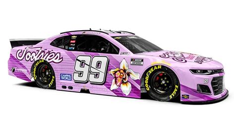 NASCAR Comes To Nashville, Tootsie’s Sponsors Car | Nashville.com