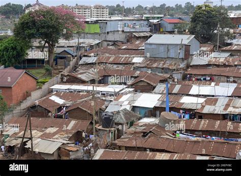 KENYA, Nairobi, Kibera slum / KENIA, Nairobi, Slum Kibera Stock Photo ...