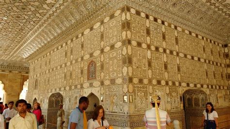 Sheesh Mahal (Palace of Mirrors) inside Amer Fort complex in #Jaipur is ...