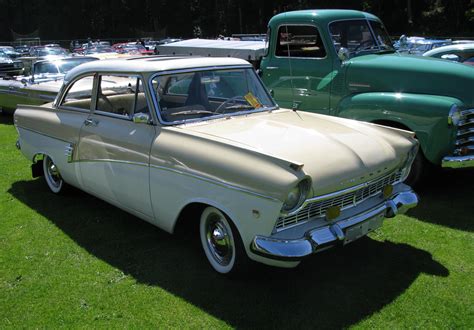 File:1960 Ford Taunus 17M.jpg - Wikimedia Commons