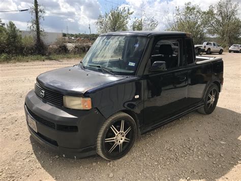 Scion xB Truck : Shitty_Car_Mods