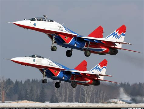 Mikoyan-Gurevich MiG-29UB (9-51) - Russia - Air Force | Aviation Photo ...