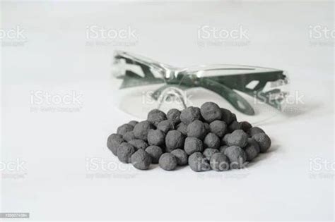 Iron Ore Pellets, Particle Size: 30 mm, Physical State: Solid at Rs ...