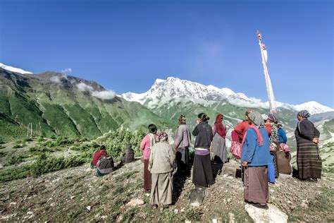 What is a Traditional Tibetan Sky Burial? | The Living Urn