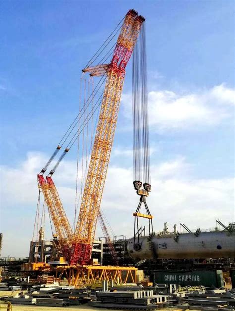 Spectacular giant! "The World's No. 1 Crane", XCMG 4000-Ton Crawler C