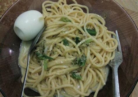 Resep Mie gomak oleh Dewi Purnamasari Tampubolon - Cookpad