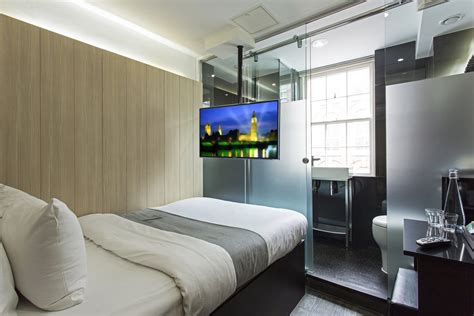 Snug in the City: Take a Look at London’s Capsule Hotels | The Travel ...