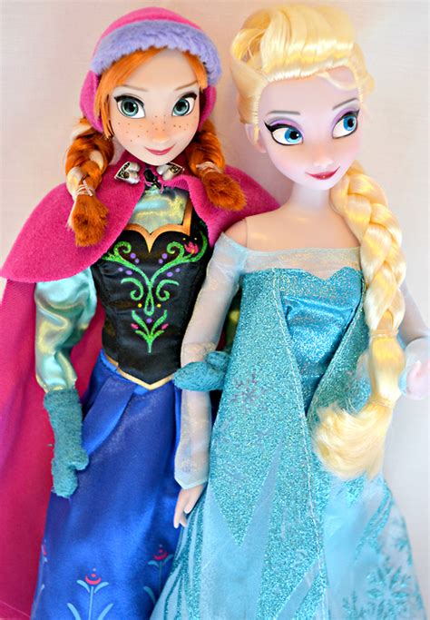 Anna and Elsa Disney Store dolls - Frozen Photo (35611258) - Fanpop