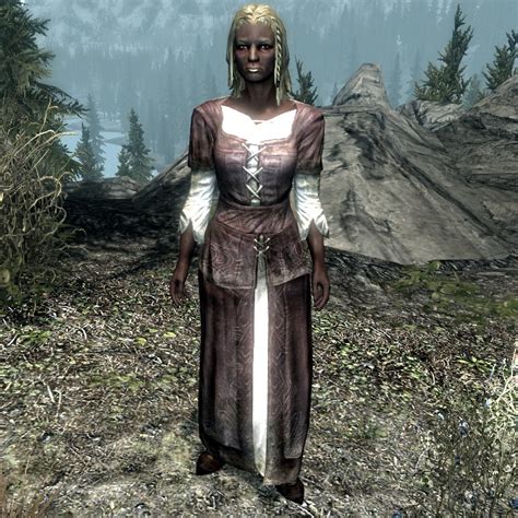 Skyrim:Redguard Woman - The Unofficial Elder Scrolls Pages (UESP)