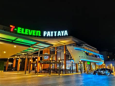 Thailand's Largest 7-Eleven Is Located In Pattaya Boasting 2-Storeys ...