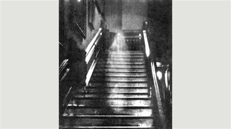 The intriguing history of ghost photography | Ghost photography ...