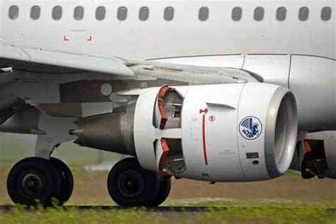 Do Airplanes Have Brakes and How Do They Work? - Aero Corner