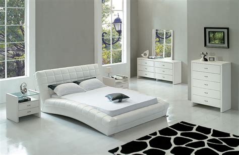 Modern white bedroom furniture sets | Hawk Haven