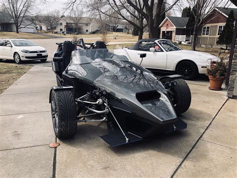 My Dad’s custom Polaris slingshot : r/carporn