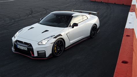 Nissan GT-R Nismo Wallpapers - Top Free Nissan GT-R Nismo Backgrounds ...