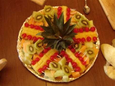 How to Make a Beautiful Hawaiian Fruit Platter - Great for Potlucks ...