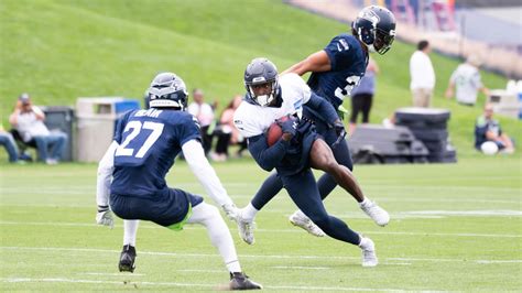 DK Metcalf’s Surgery & Other Seahawks Injury Updates From Pete Carroll