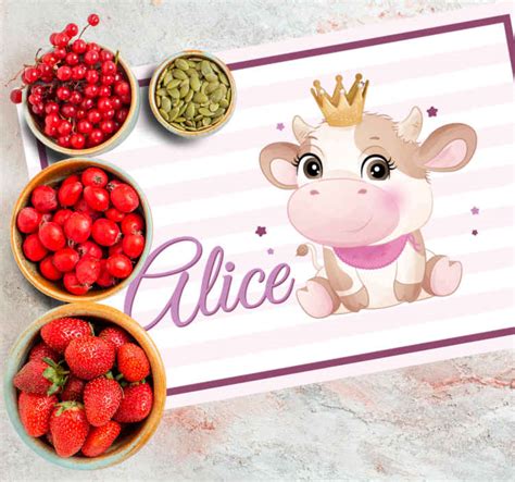 Cute cow for girl with name children placemats - TenStickers