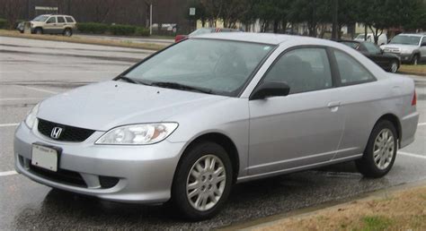 File:04-05 Honda Civic LX coupe.jpg - Wikimedia Commons