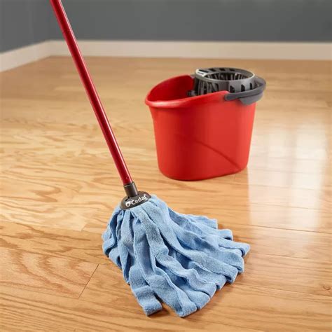 O-Cedar Microfiber Cloth Mop & QuickWring Bucket System with 1 Extra ...