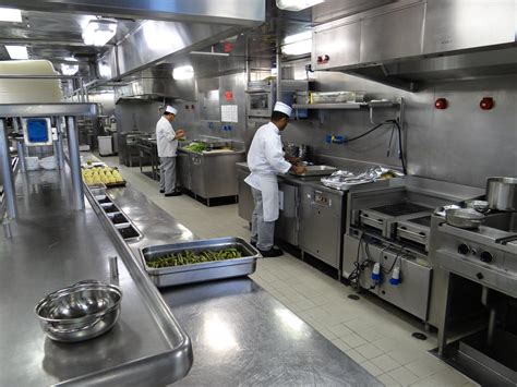 Silversea Silver Whisper Cruise Ship - Kitchen Galley | Flickr