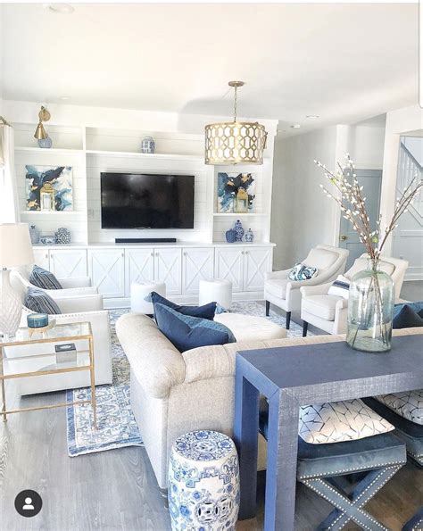 Pin by Tasha Wheat on home decor | Blue and white living room, Living ...