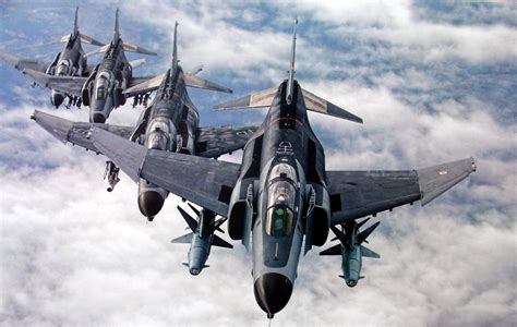 F-4 Phantom | Fighter jets, Aircraft, Fighter planes