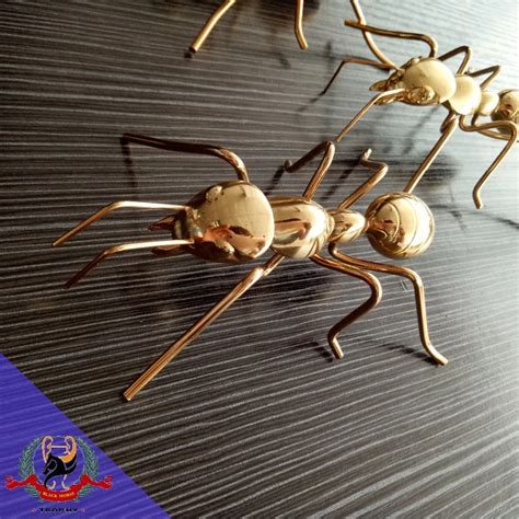 Art Small Metal Golden Ant For Sculpture Garden Yard - Buy Golden Emmet ...