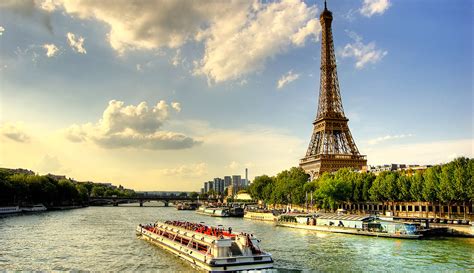 Toronto to Paris Vacation Packages | Cheap Deals to Paris from Toronto ...