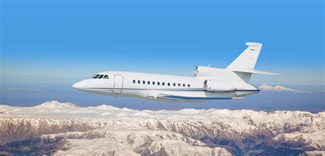 What Is A Dassault Falcon 900 Jet? - BLADE