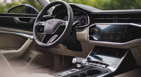 2022 Audi A7 Buyer's Guide: Review, Pricing, & Specification ...